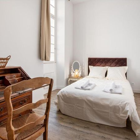 Bright Spacious Well-Equipped Apartment การ์กาซอน ภายนอก รูปภาพ