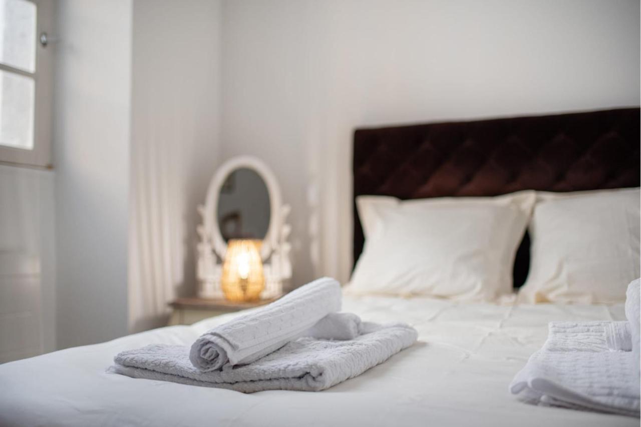 Bright Spacious Well-Equipped Apartment การ์กาซอน ภายนอก รูปภาพ